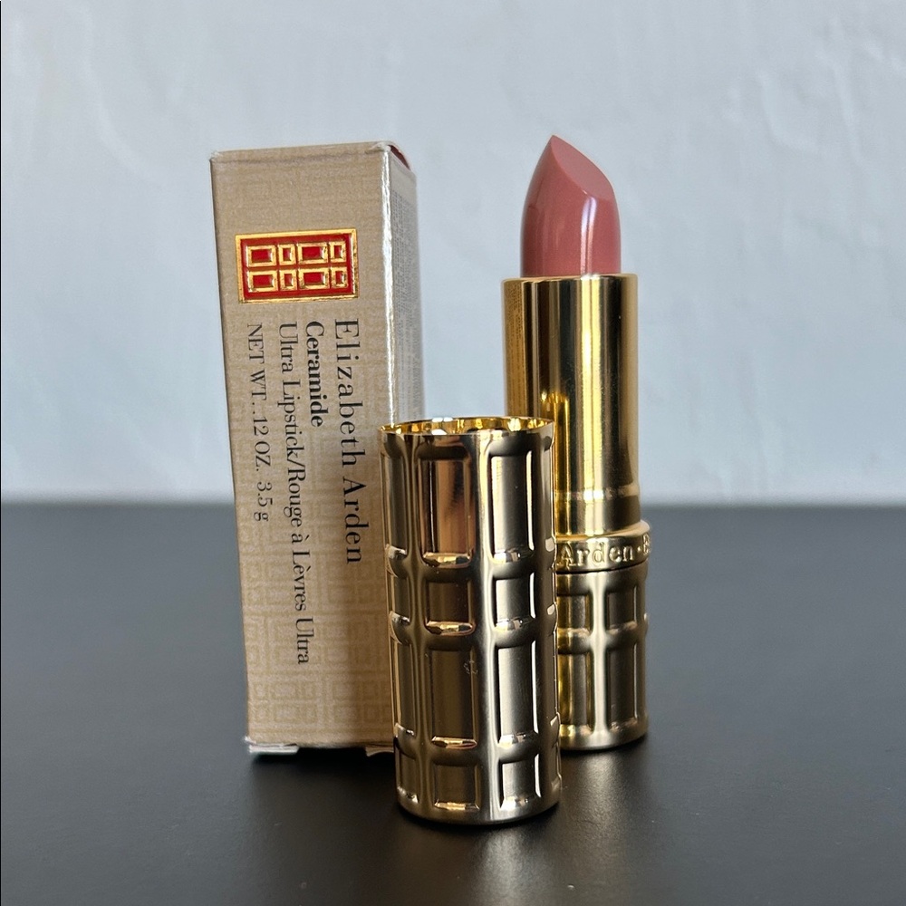 Elizabeth Arden Ceramide Ultra Lipstick — Cameo No9